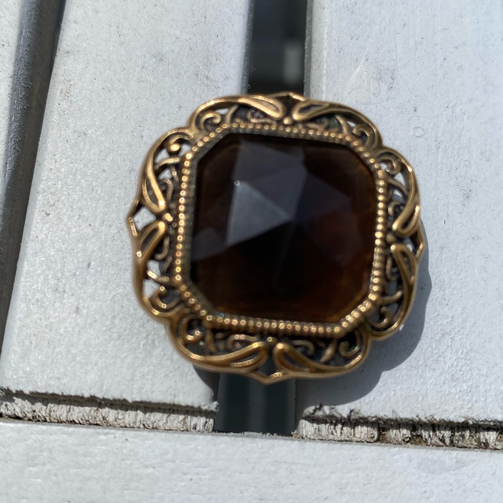 Studio Barse Ring View 2